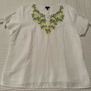 NWT Talbot’s linen/cotton embroidered lemons blouse.